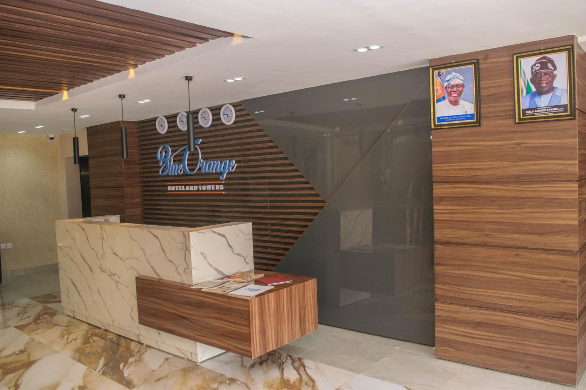 Blue Orange Hotel And Towers Shomolu Exterior photo